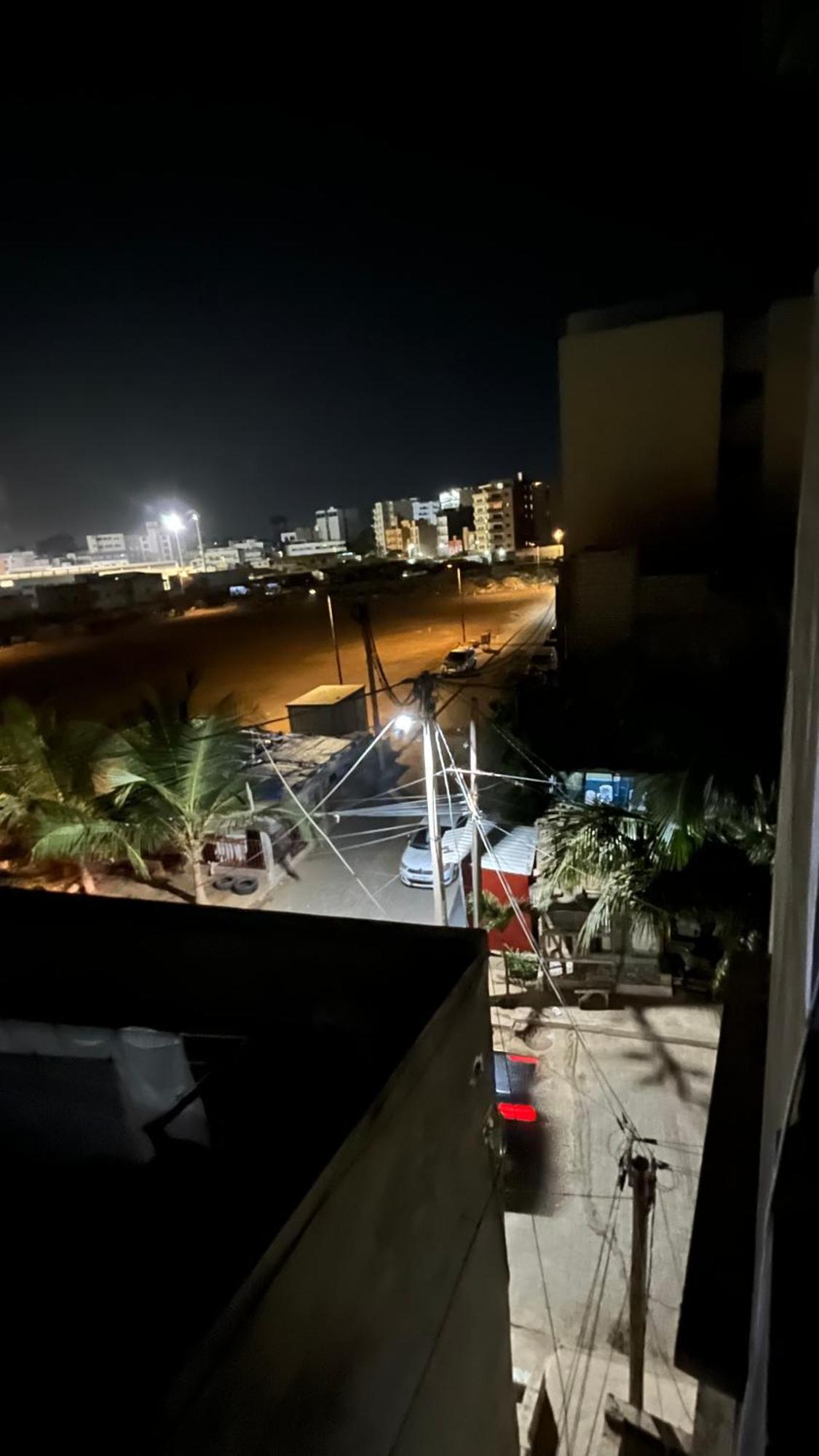 Dar Dyali Rooftop ⁿᵉᵃʳ ⁿᵍᵒʳ ᵇᵉᵃᶜʰ ᵃⁿᵈ ⁱˢˡᵃⁿᵈ Dakar Luaran gambar