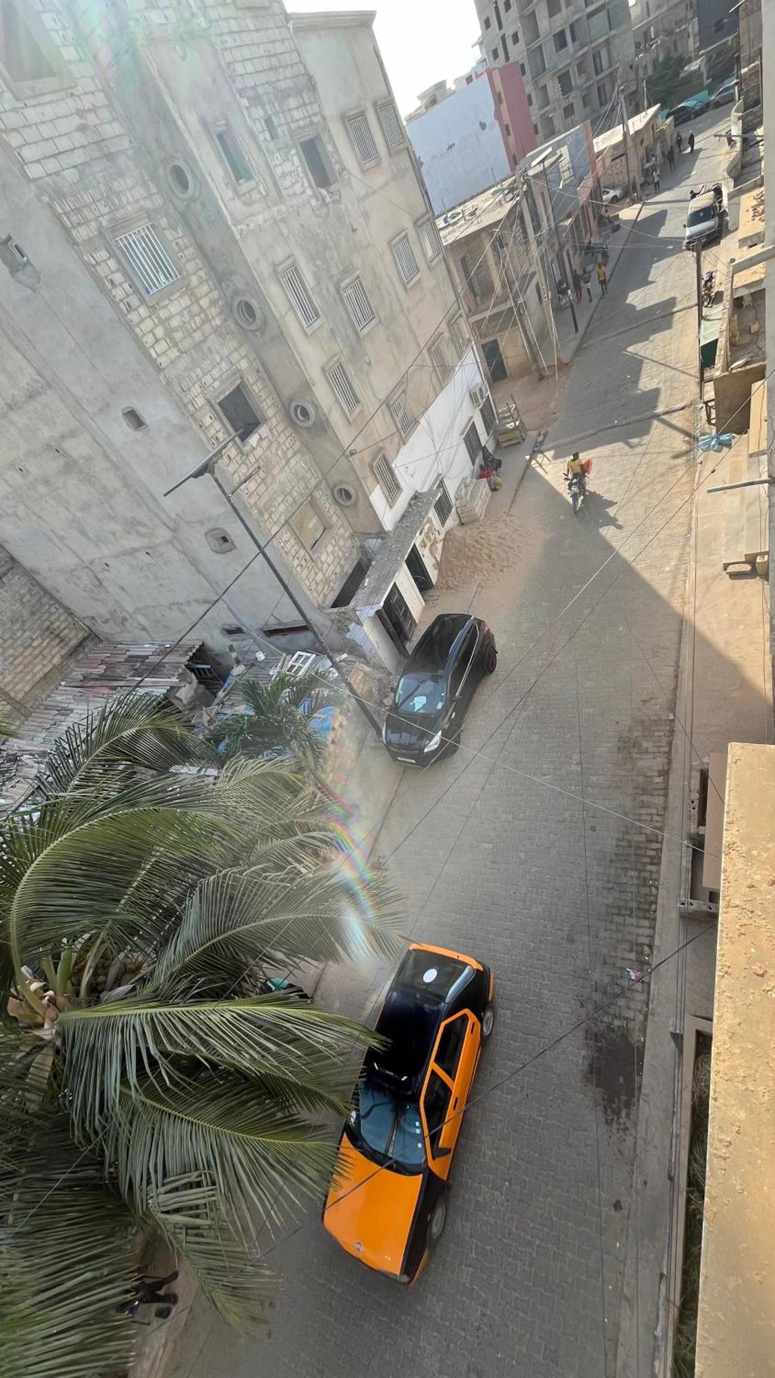Dar Dyali Rooftop ⁿᵉᵃʳ ⁿᵍᵒʳ ᵇᵉᵃᶜʰ ᵃⁿᵈ ⁱˢˡᵃⁿᵈ Dakar Luaran gambar