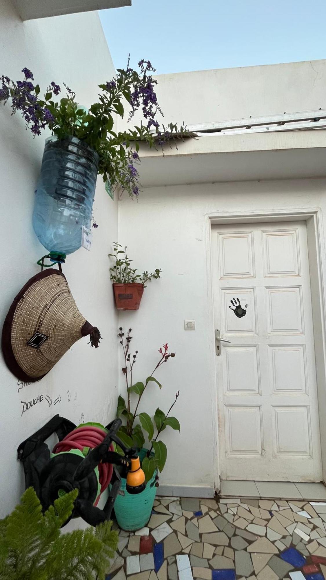 Dar Dyali Rooftop ⁿᵉᵃʳ ⁿᵍᵒʳ ᵇᵉᵃᶜʰ ᵃⁿᵈ ⁱˢˡᵃⁿᵈ Dakar Luaran gambar